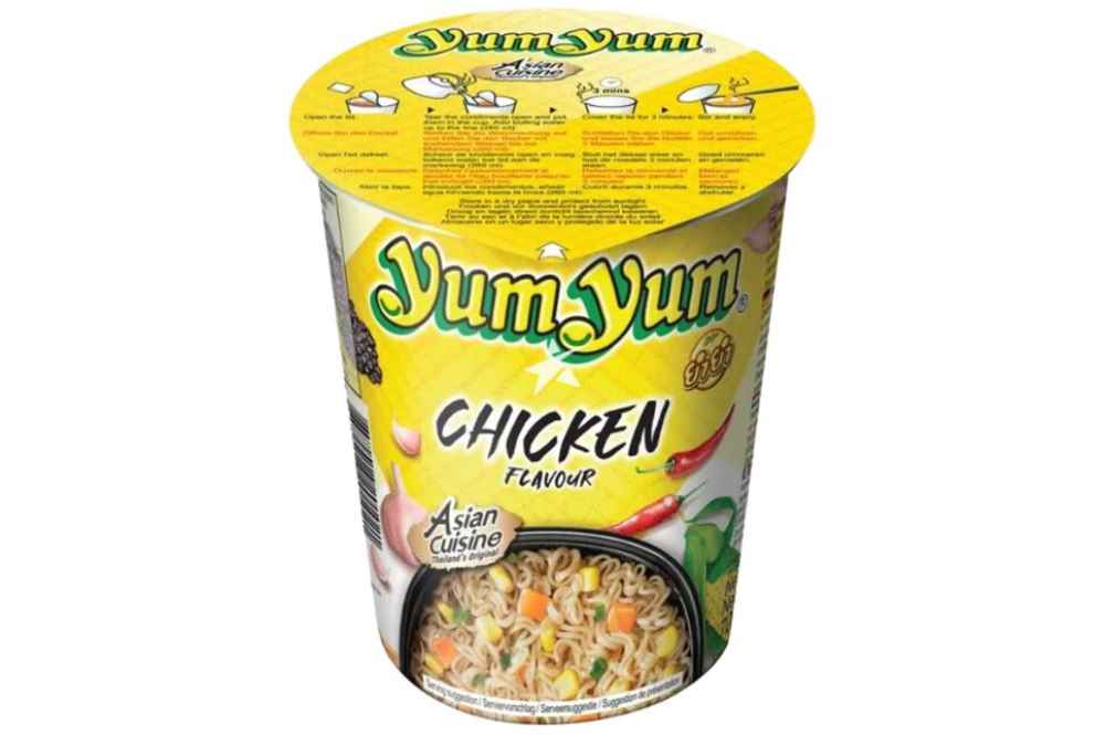 YUM YUM Chicken Cup Noodle 70g
